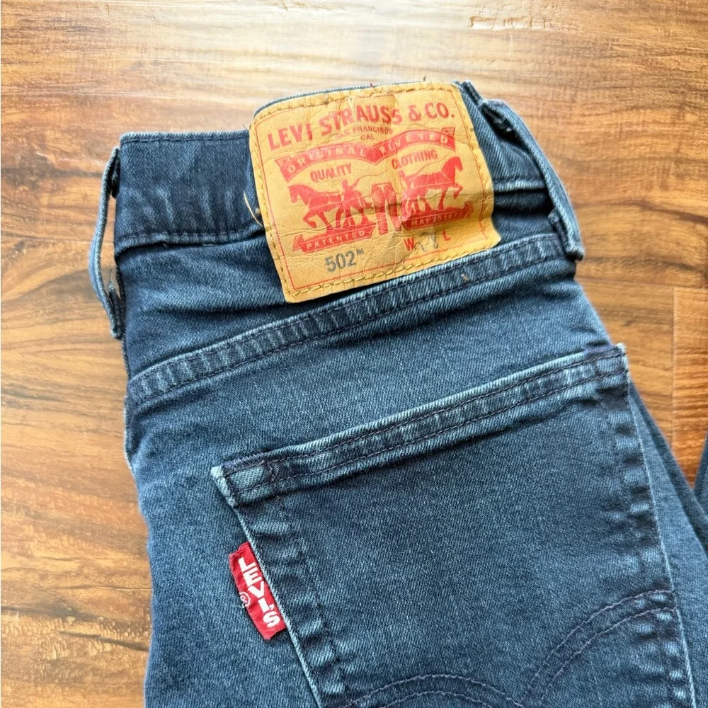 Levi’s 502 Jeans Youth Size 28x30 Dark Wash Tapered Fit Boys Denim